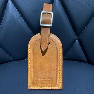 Authentic Louis Vuitton Leather Luggage Tag Charm, LV Tag